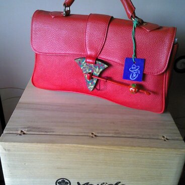 横長ハンド / 赤