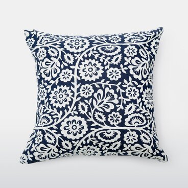チェコ製　藍染め　ファブリック　クッションカバー　ブーケ