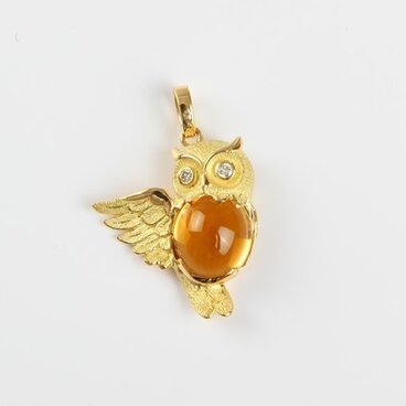 フクロウ　ペンダントトップ