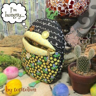 ミニポーチ もぐもぐバード（くろ）