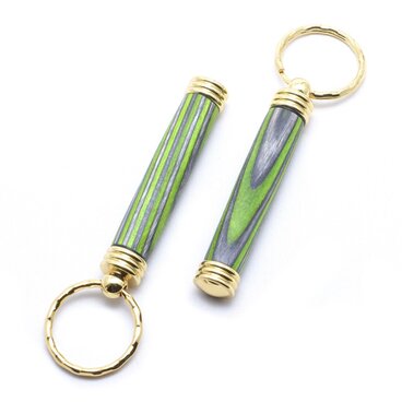 手作り　木製の携帯用つまようじ入れ　キーホルダー（染めたハードウッドの種類；24金のメッキ） TOOTH-24G-SPG