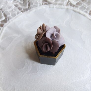 バラ３色の指輪