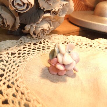 パステル４色のフラワーリング