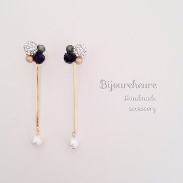 ゴールドバーピアス・イヤリング (black)