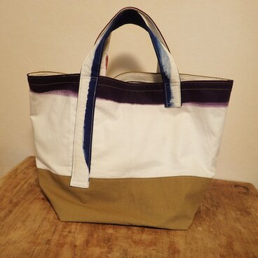 大きなトートバッグ　鯉のぼりの布で‥‥