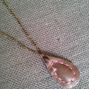 しずく(ブラウン)