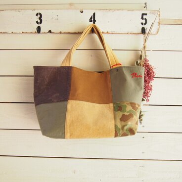 ツギハギ　カーキ迷彩　トートバッグ