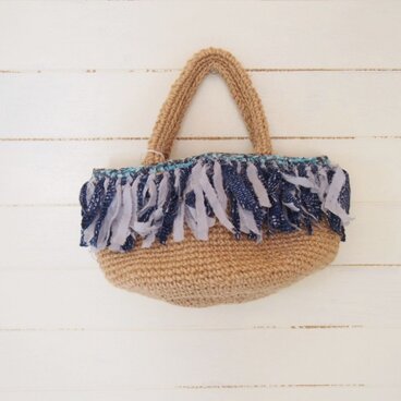 裂き編み　フリンジ麻紐　丸底バッグ