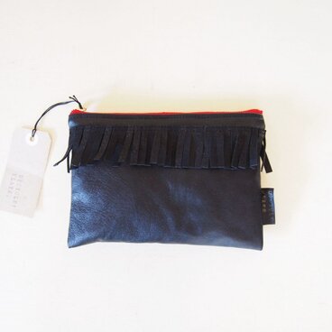 リメイクフリンジレザーポーチ　BLK