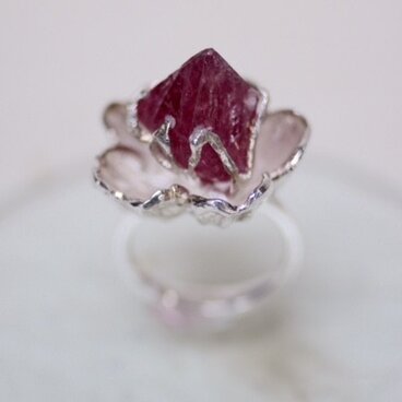 A candy drop in a flower ring  〜魅惑的な世界〜