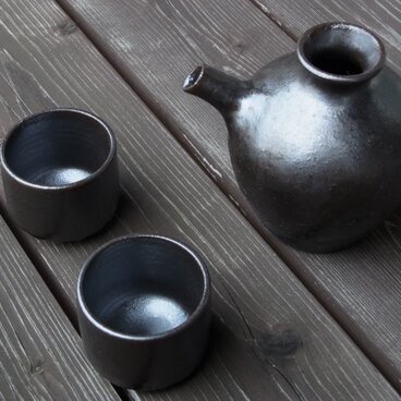 銀黒・雲助徳利　猪口