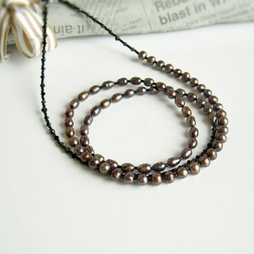 淡水パール・スワロとブラックスピネルのロングネックレス