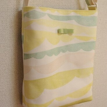 【Sale】nami のショルダーバッグ