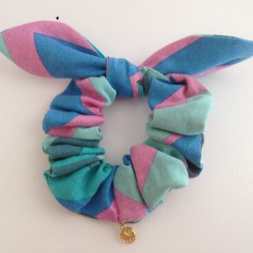 しかく リボンシュシュ