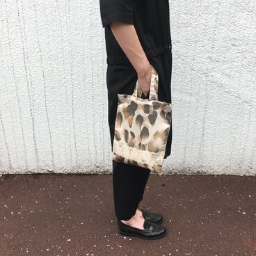 提げるレオパード(olive)