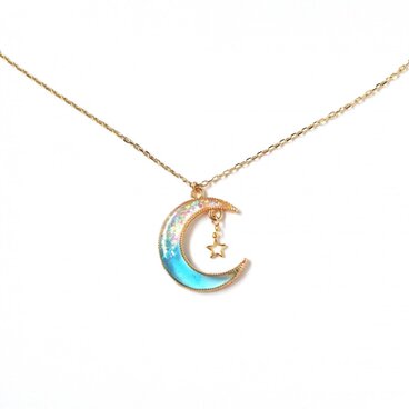 煌めく青い月のネックレス