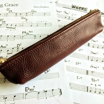 舟形ペンケース（焦げ茶）