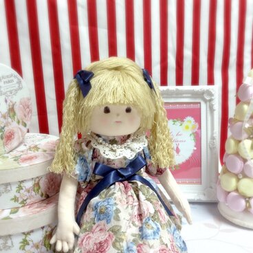 布人形　女の子＜ブロンド＞AkoDoll#16-019