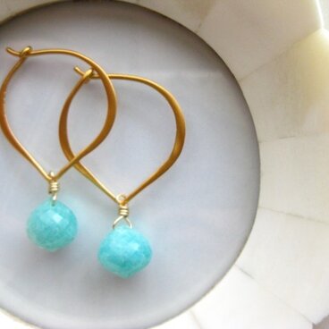 アマゾナイトのデザインフープピアス