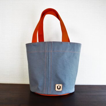 BAKETSU 　グレー×オレンジ