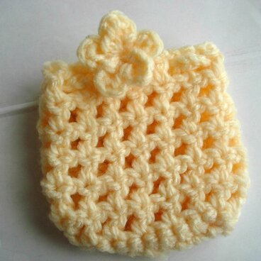 アクリル毛糸で作った石鹸入れ★イエロー