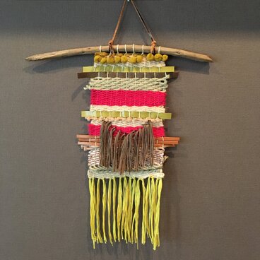 【流木タペストリー】ピンク＆ライムイエロー