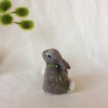 ウールの野うさぎ ( 再出品 )