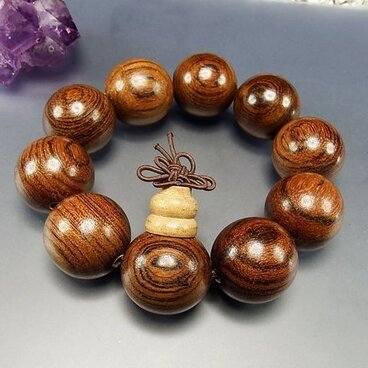 『癒しの香り』極大金檀木約24mm強10粒結び付数珠念珠