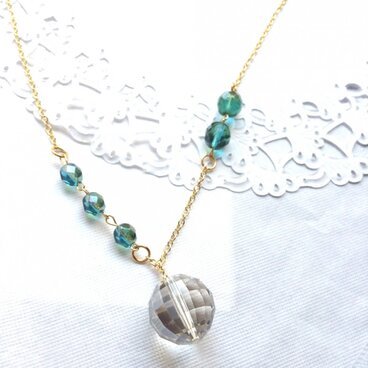 キラキラシャボン玉のペンダント