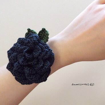 薔薇のヘアゴム／ブローチ