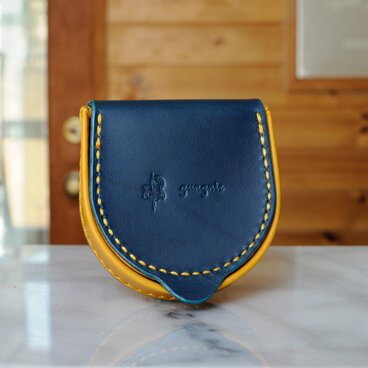 【現品限り20%off】　馬蹄型コインケース　【大きめタイプ】