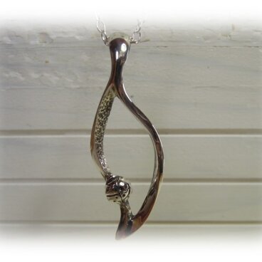 「木の葉 ○ら○ら」（NO.fol08） 木の葉型のシルバーペンダントトップ（AG925）