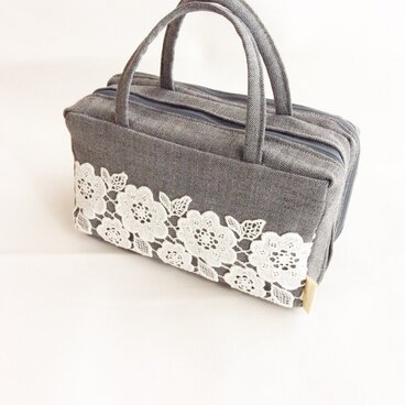 ＊受注制作＊  化粧ポーチ  グレーリネン ＆ 花柄レース