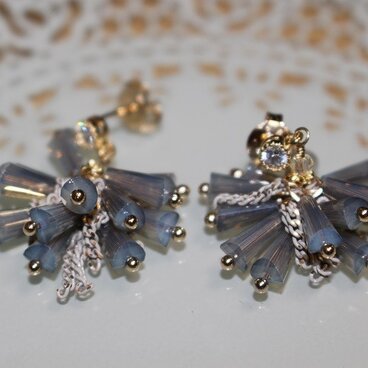 フラワーメタリックグレービーズ＆チェーン