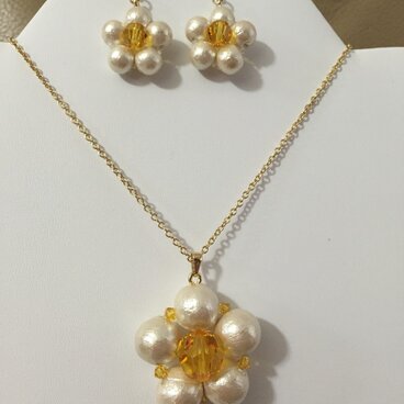 ペンダント&ピアス(コットンパールを使って)