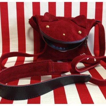 シオマル（キャラクターポシェット）ワイン