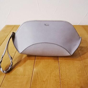 la culla　 バッグinバッグにもちょうど良いコロンと可愛いクラッチバッグ　グレー