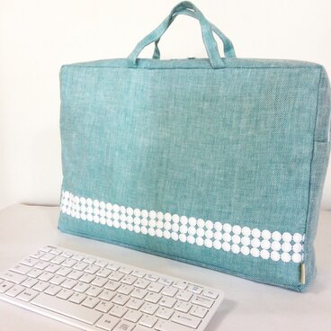 ＊受注制作＊ パソコンケース ライトブルー リネン＆レース