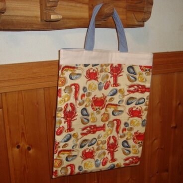 綿生地であしらえたシンプルバッグ、現品のみです！