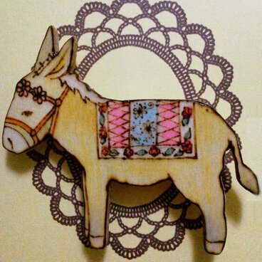 ロバのブローチ