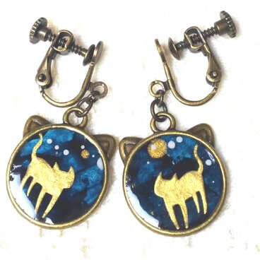 猫の耳付ミニイヤリングネイビー