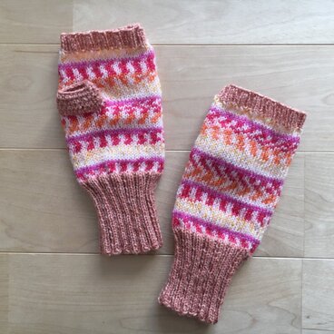 あったか♡ハンドウォーマー①ピンクベージュ