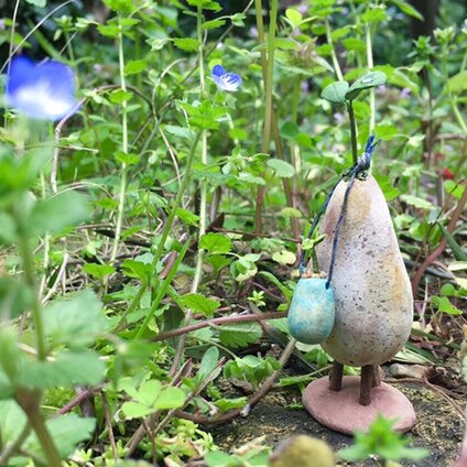 bud 粘土の鉢植え屋