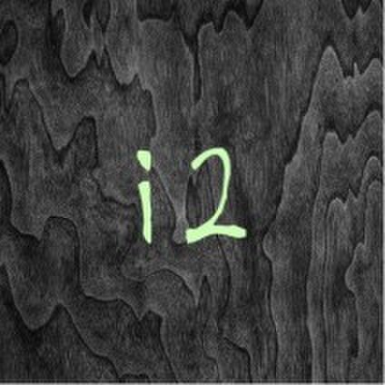 i2