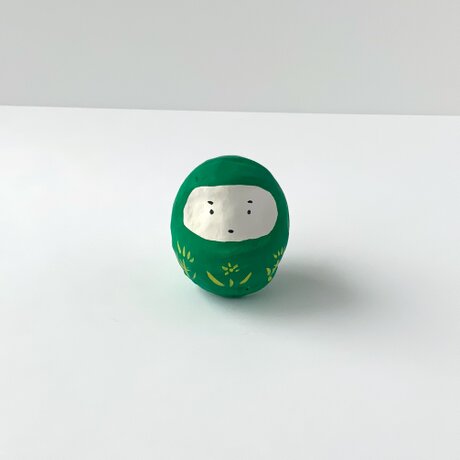 緑だるまの画像