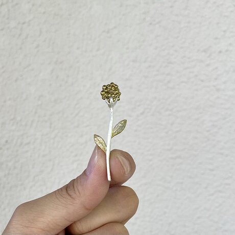 ハハコグサブローチ　シルバー × 真鍮