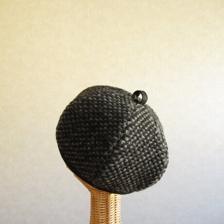 ぽこぽこニットのベレー帽　黒・グレー