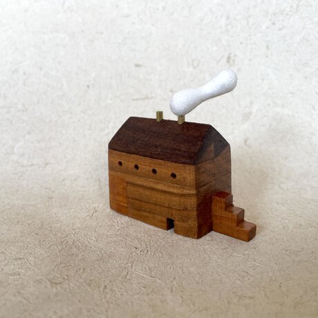 ある街の小さな家たち