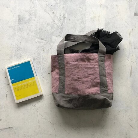 リネンのトートバッグ Belgiun linen25　"pink×grayマチたっぷりのお散歩BAG”の画像