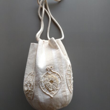 アイリッシュクロッシェ×ルーマニアンレース リネン巾着バッグ